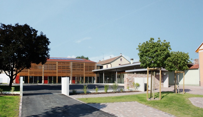 Extension et restructuration d'un groupe scolaire  ARTZENHEIM (68)